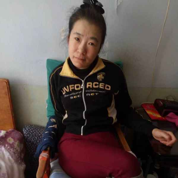 辽宁45岁单身美女真诚找对象-合肥征婚相亲网