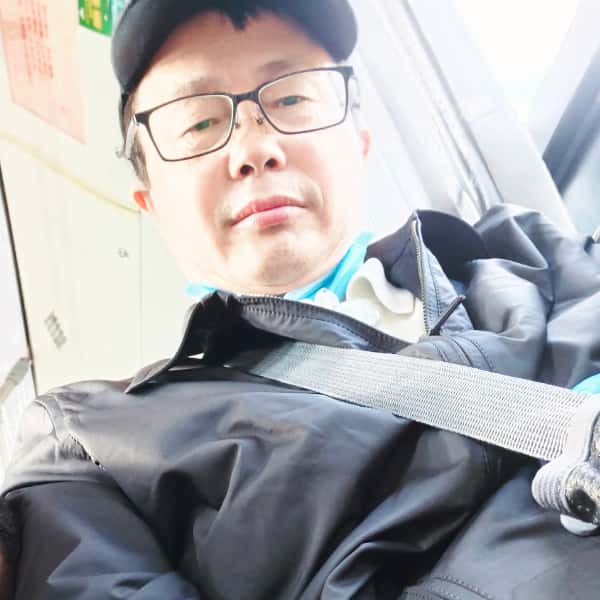 上海56岁单身帅哥真诚找对象-合肥征婚相亲网
