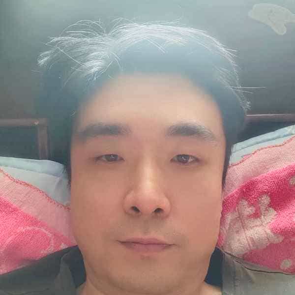 43岁岁河南单身帅哥 - 合肥吉缘网