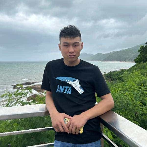 28岁岁山东单身帅哥 - 合肥吉缘网